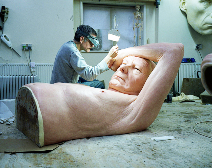 Uma Visita Ao Ateliê de Ron Muek! Ron Muek