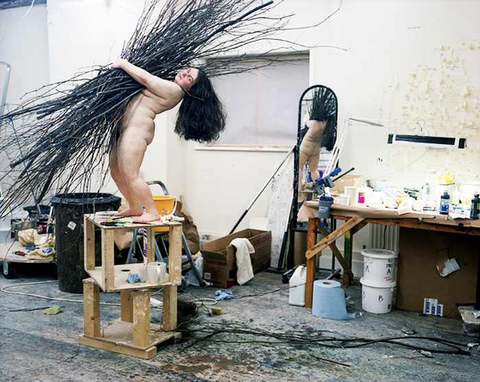 Uma Visita Ao Ateliê de Ron Muek! Ron Muek